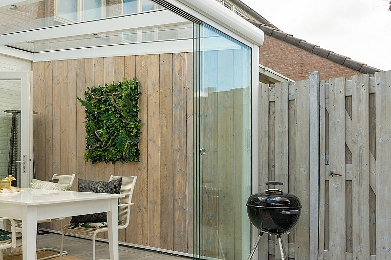 wanden Verano sfeerafbeelding glaswand v764 olivera 004 glaswanden resize